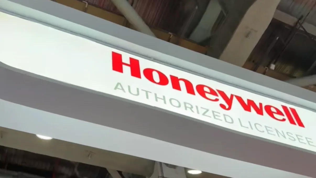 Honeywell booth signage